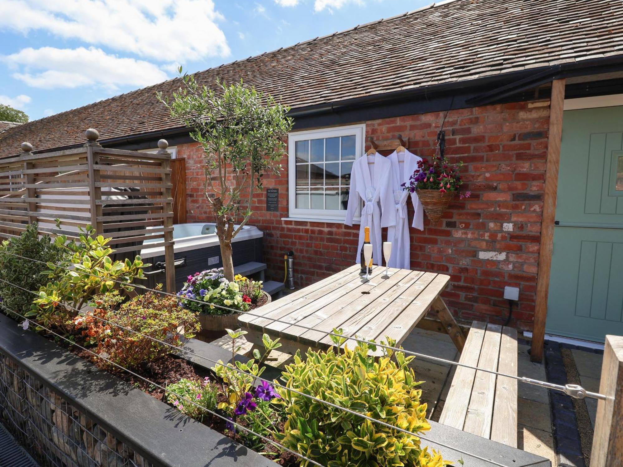 Villa The Hay Barn Chester Exterior foto
